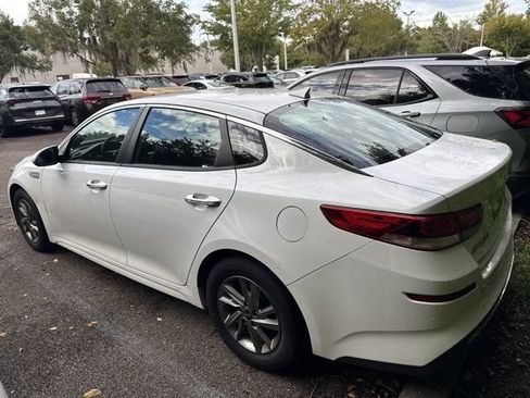 Used 2019 Kia Optima LX FWD image 4