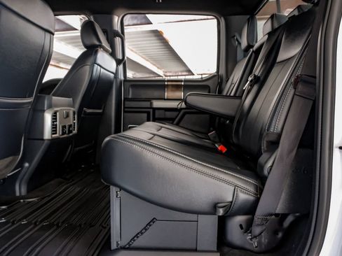 Used 2022 Ford F250 Lariat w/ Lariat Value Package AWD/4WD image 38