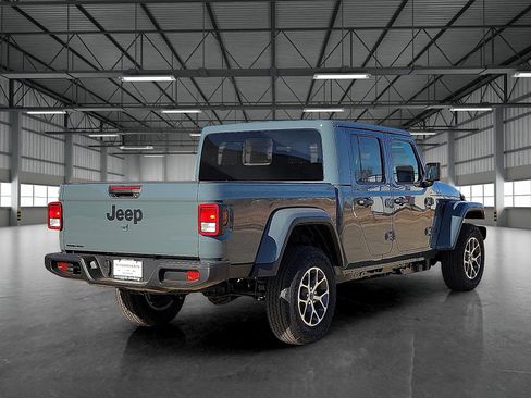 New 2026 Jeep Gladiator Sport image 4