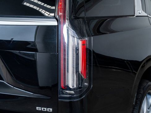 Used 2021 Cadillac Escalade Premium Luxury w/ Driver Assist Tech Package image 26