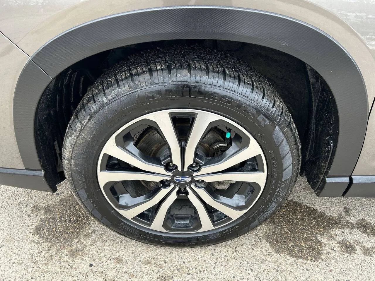 Used 2020 Subaru Forester Limited AWD/4WD image 8