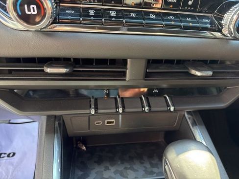 Used 2023 GMC Canyon Elevation w/ Elevation Premium Package image 15