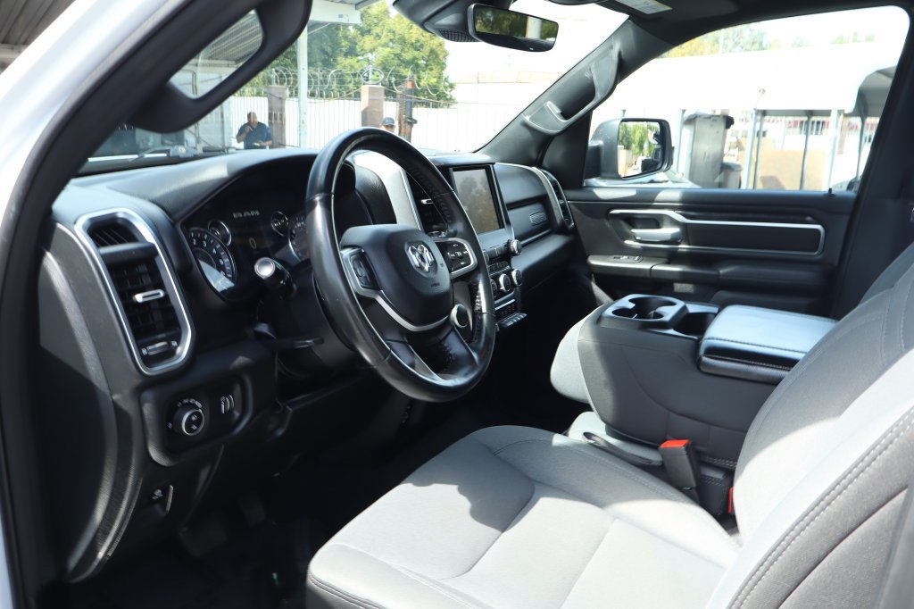 Used 2024 RAM 1500 Big Horn AWD/4WD image 18