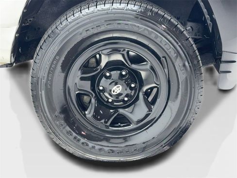 Used 2021 Toyota Tacoma SR5 image 44