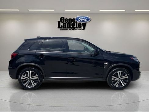 Used 2025 Mitsubishi Outlander Sport AWD image 12