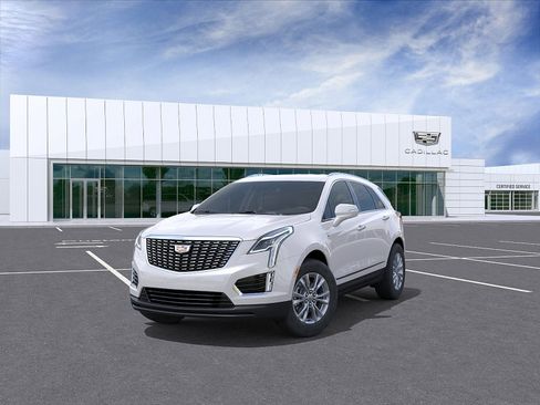 New 2025 Cadillac XT5 Luxury w/ LPO, Floor Liner Package image 8