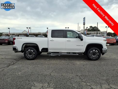 Used 2025 Chevrolet Silverado 2500 LT w/ Convenience Package AWD/4WD image 6
