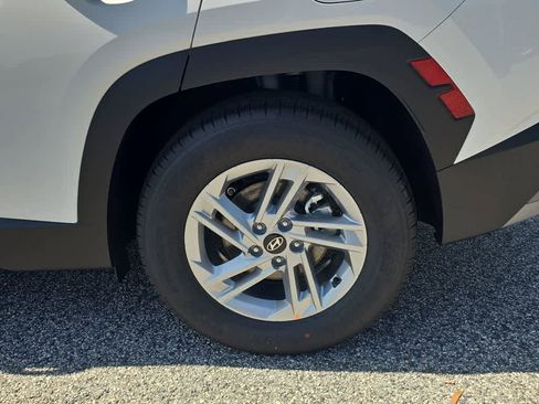 New 2026 Hyundai Tucson SE FWD image 14