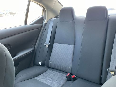 Used 2025 Nissan Sentra SV image 37