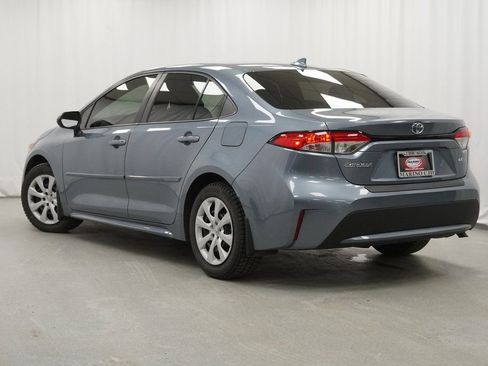 Used 2020 Toyota Corolla LE image 15