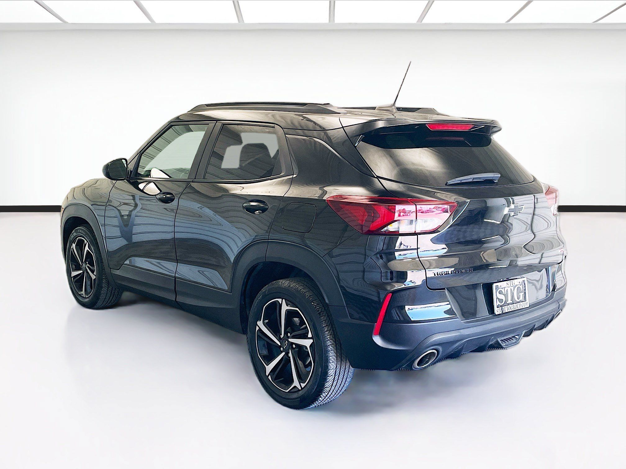 Used 2023 Chevrolet TrailBlazer RS FWD image 6