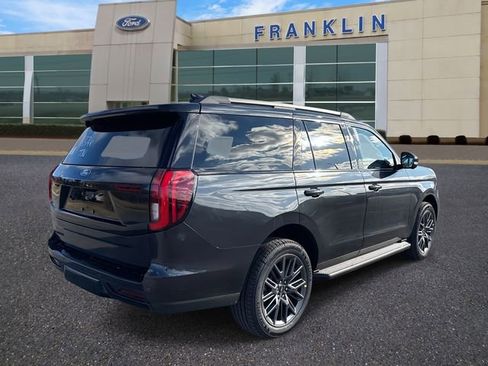 New 2026 Ford Expedition Platinum w/ Stealth Appearance Package AWD/4WD image 7