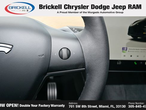 Used 2025 Tesla Model Y Performance AWD/4WD image 25