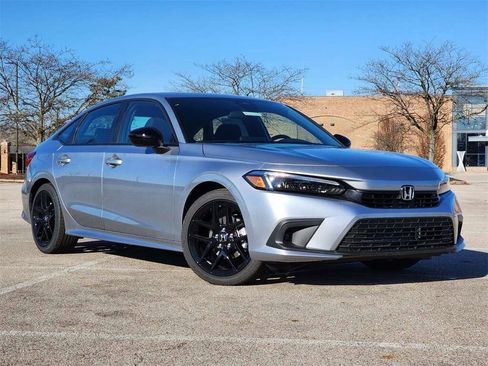 Certified 2024 Honda Civic Sport image 2