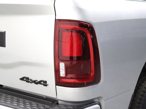 New 2026 RAM 2500 Big Horn AWD/4WD image 43