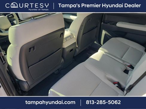 New 2026 Hyundai Santa Fe SE image 12