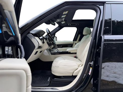 Certified 2023 Land Rover Range Rover Long Wheelbase SE image 10