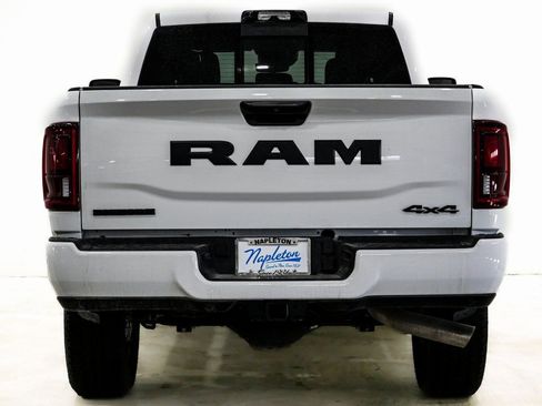 New 2025 RAM 2500 Big Horn image 6