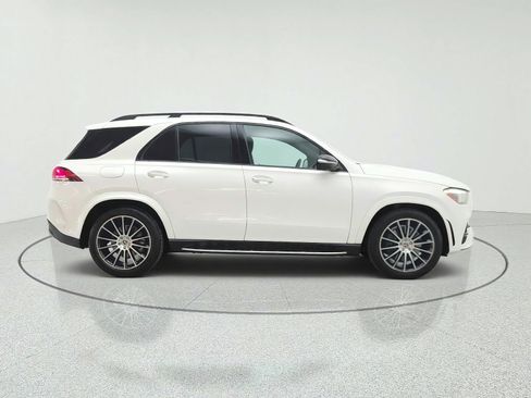 Certified 2020 Mercedes-Benz GLE 450 4MATIC image 4