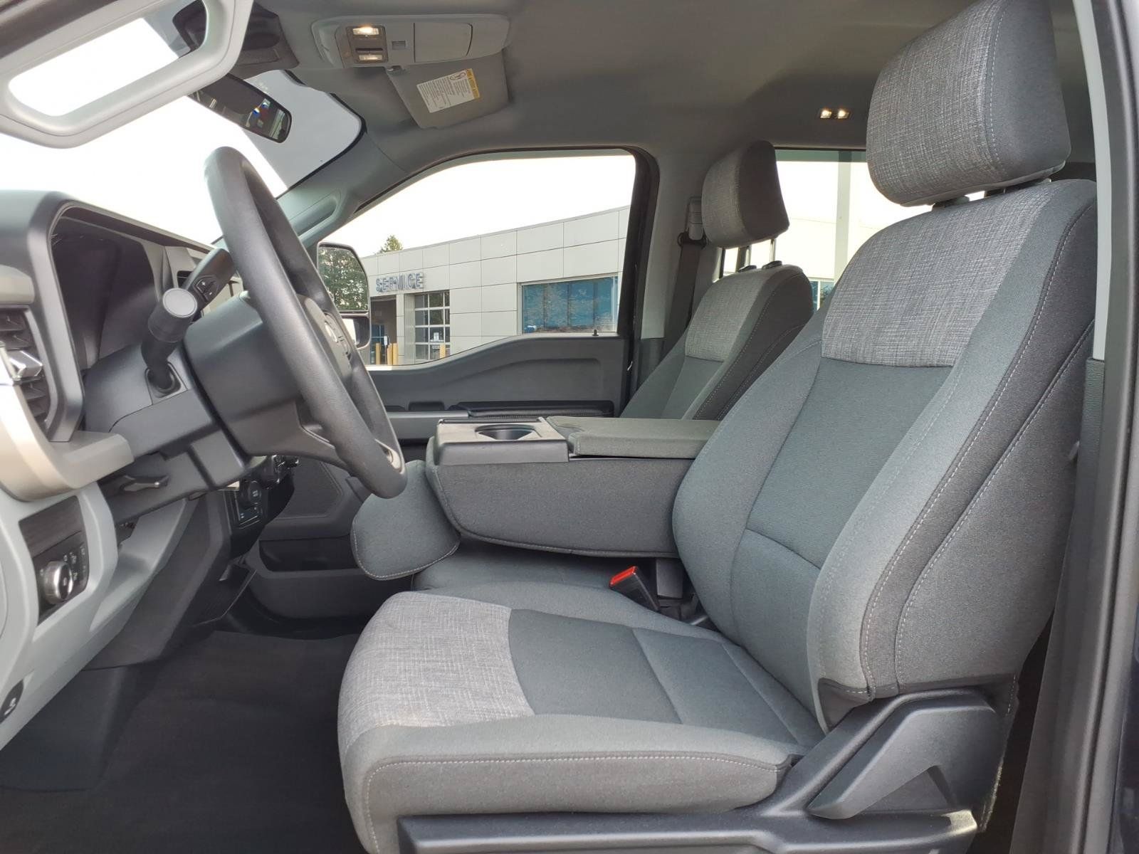 Used 2025 Ford F350 XLT w/ 360-Degree Camera Package AWD/4WD image 14