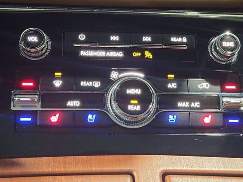 Used 2024 Lincoln Navigator Reserve w/ Equipment Group 201A image 23