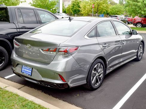 Used 2018 Hyundai Sonata Limited w/ Ultimate Package 02 FWD image 16
