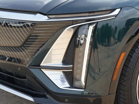 Used 2024 Cadillac Lyriq Luxury RWD image 22