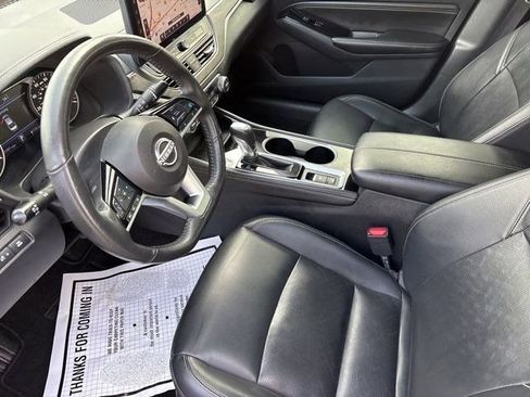Used 2023 Nissan Altima 2.5 SL image 11