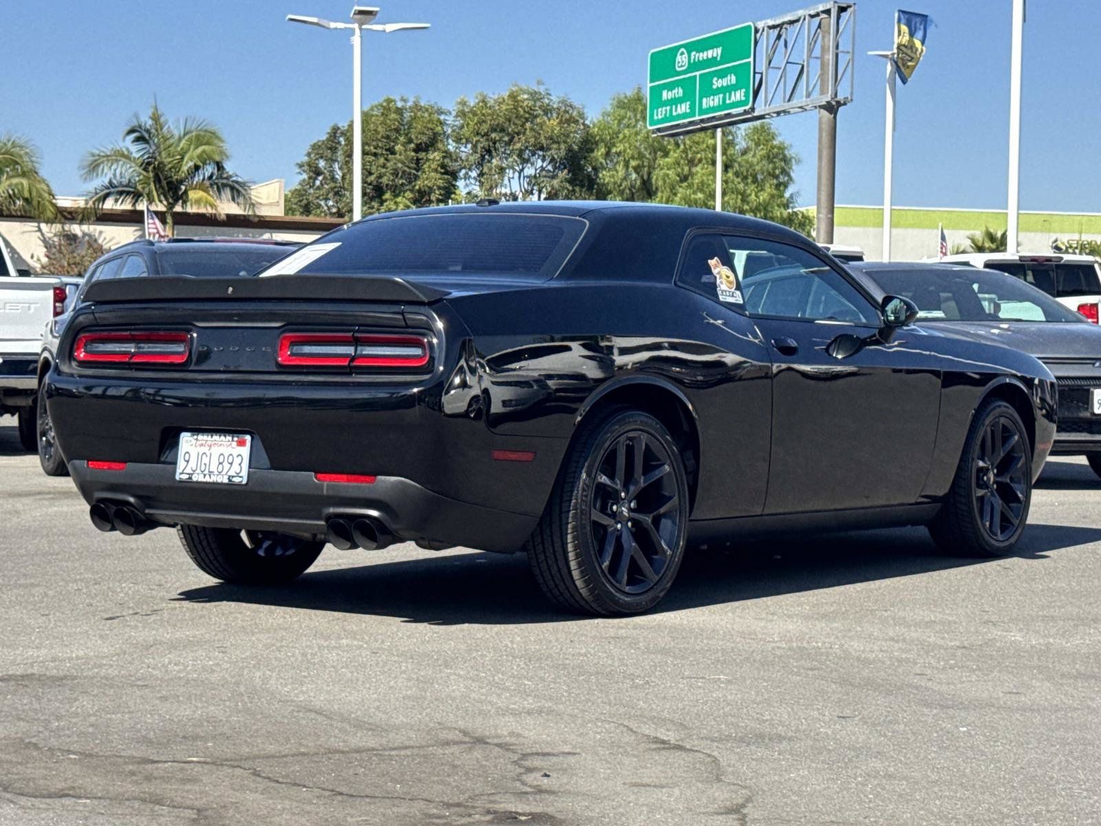 Used 2023 Dodge Challenger SXT w/ Blacktop Package RWD image 5