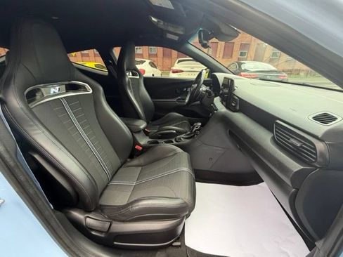 Used 2022 Hyundai Veloster N FWD image 13