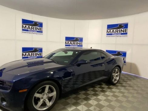 Used 2011 Chevrolet Camaro LT RWD image 6
