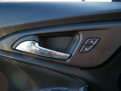 Used 2024 Chevrolet Malibu LT image 27