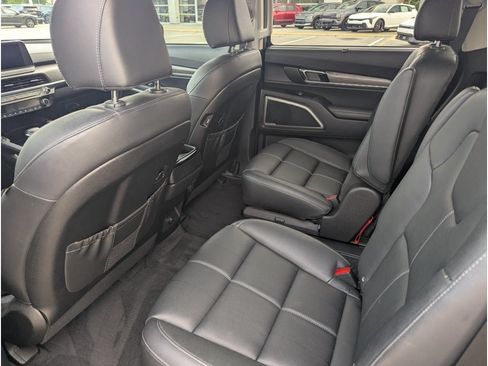 Used 2022 Kia Telluride EX w/ EX Premium Package AWD/4WD image 14