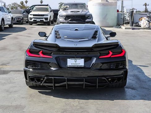 Used 2024 Chevrolet Corvette E-Ray w/ Stealth Interior Trim Package AWD/4WD image 8