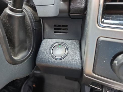 Used 2022 Ford F450 Platinum w/ FX4 Off-Road Package image 28