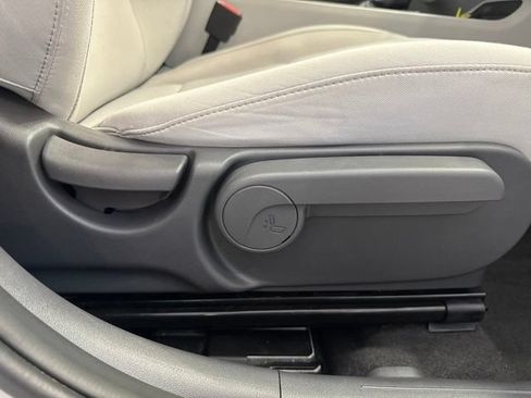 Used 2024 Hyundai Kona SEL AWD/4WD image 52