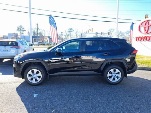 New 2025 Toyota RAV4 LE image 9