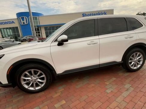 Certified 2024 Honda CR-V EX image 6