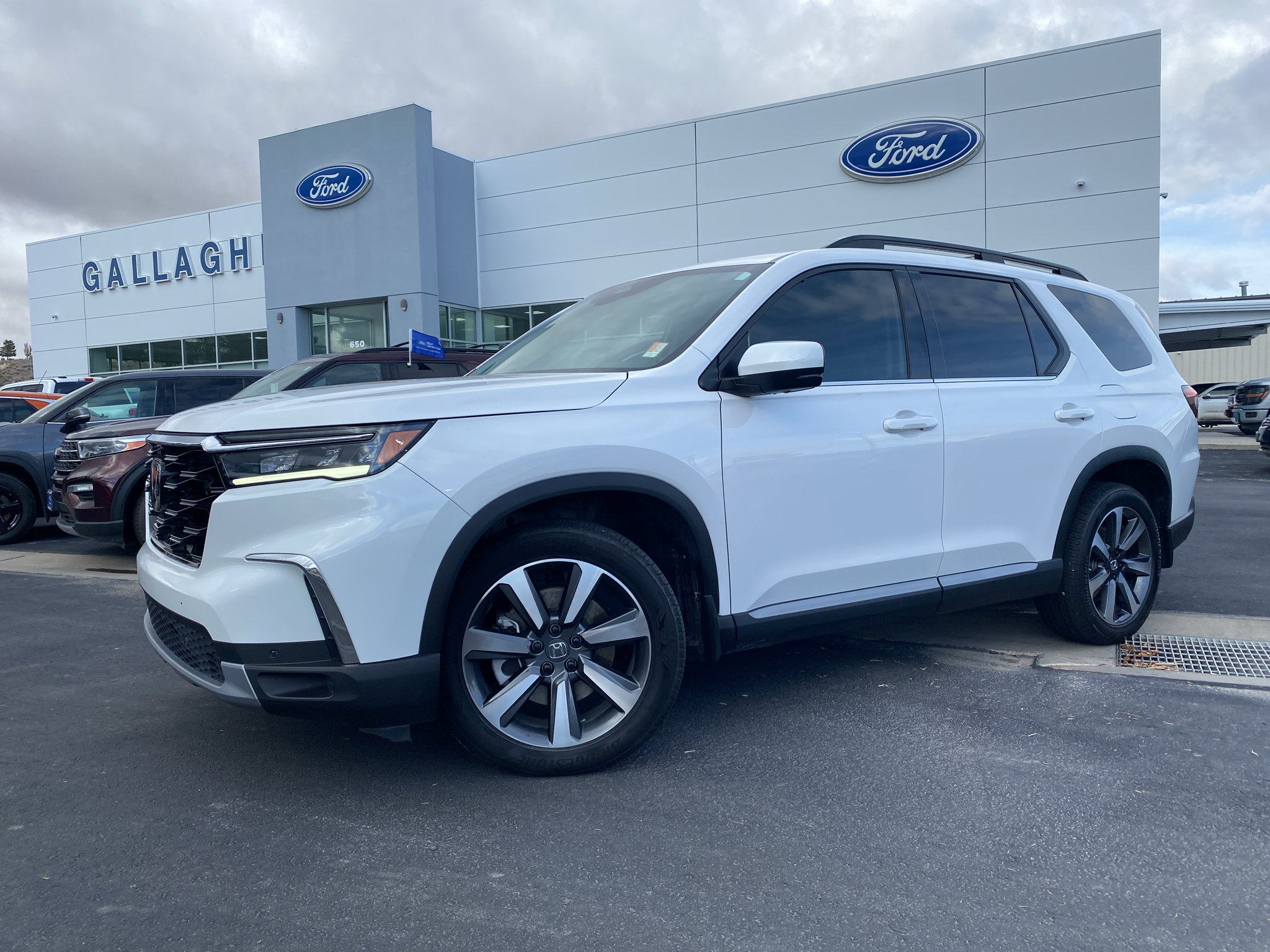 Used 2024 Honda Pilot Elite image 18