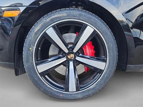 Used 2023 Porsche Macan S image 22