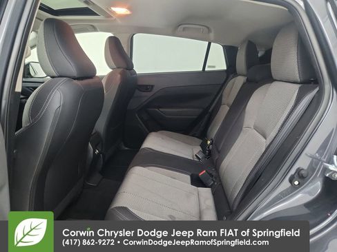 Used 2024 Subaru Crosstrek 2.0i Premium image 31