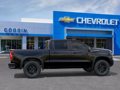 New 2026 Chevrolet Silverado 1500 ZR2 image 5