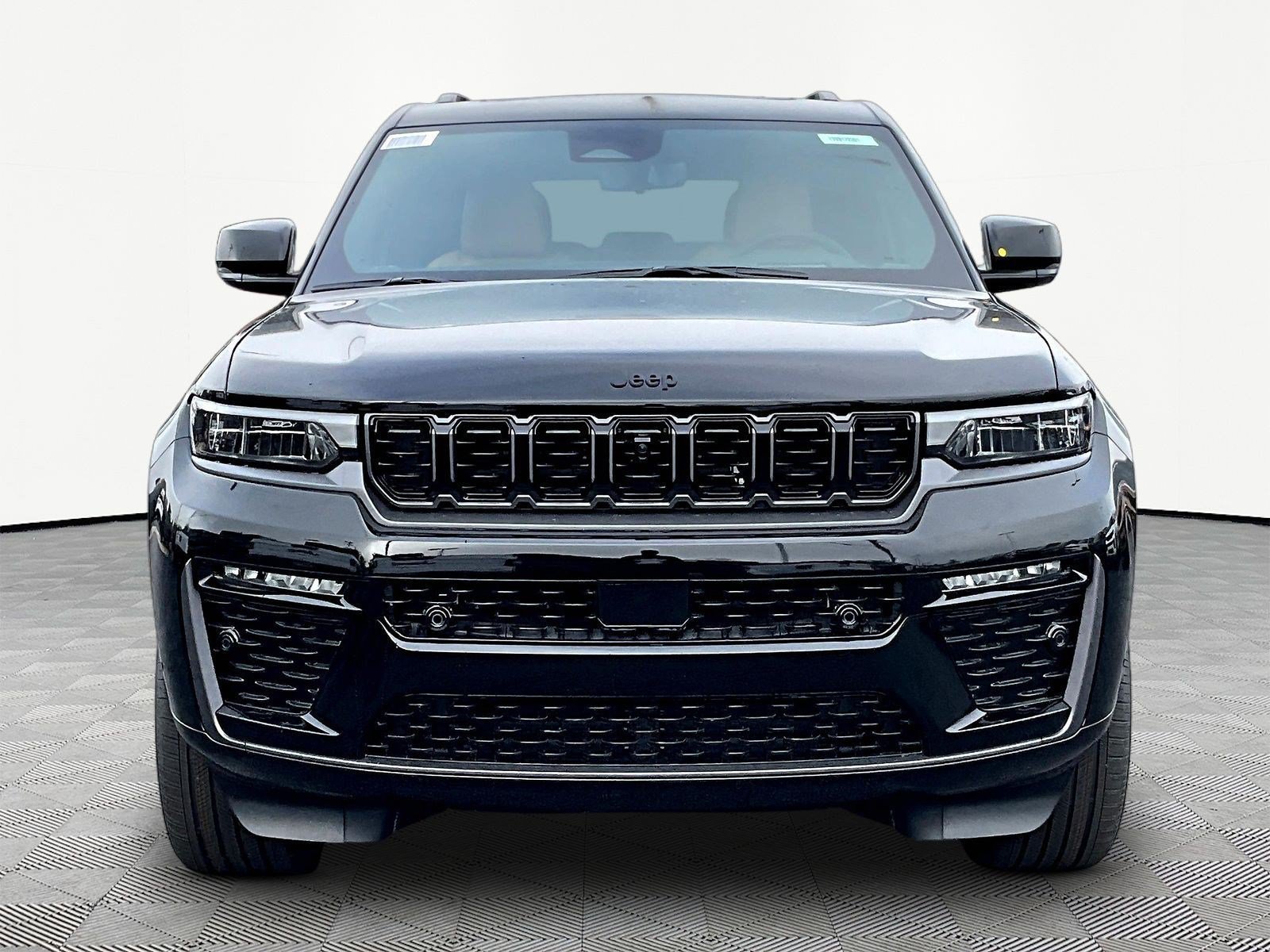 New 2027 Jeep Grand Cherokee Summit AWD/4WD image 2
