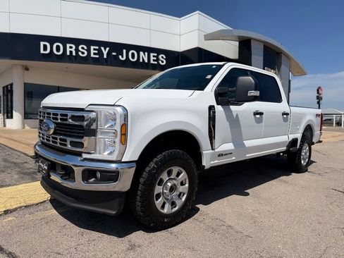 Used 2024 Ford F250 XLT w/ FX4 Off-Road Package AWD/4WD image 1