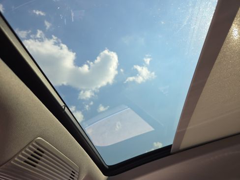 New 2026 Volkswagen Atlas SEL Premium R-Line image 11