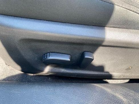 Used 2024 Nissan Altima 2.5 SV FWD image 16