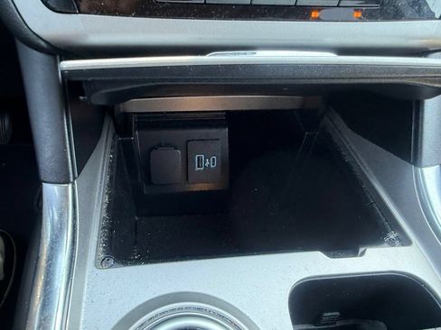Used 2023 Ford Explorer XLT w/ Equipment Group 202A AWD/4WD image 26