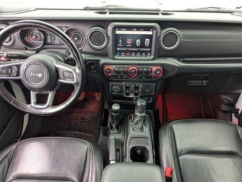 Used 2020 Jeep Gladiator Overland image 14