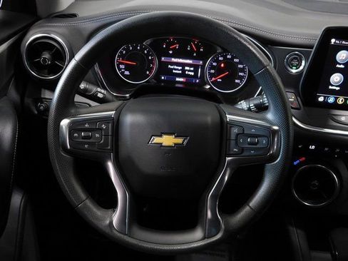 Used 2024 Chevrolet Blazer LT image 37