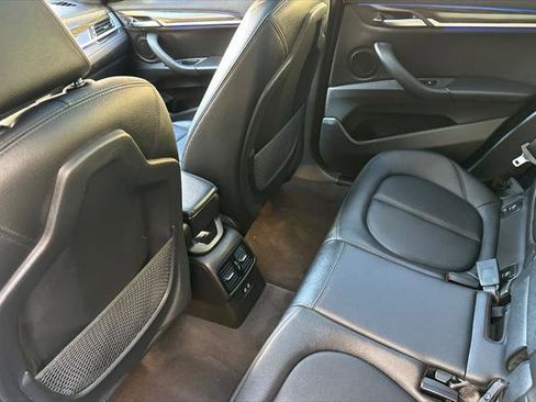 Used 2021 BMW X1 sDrive28i w/ Premium Package image 11